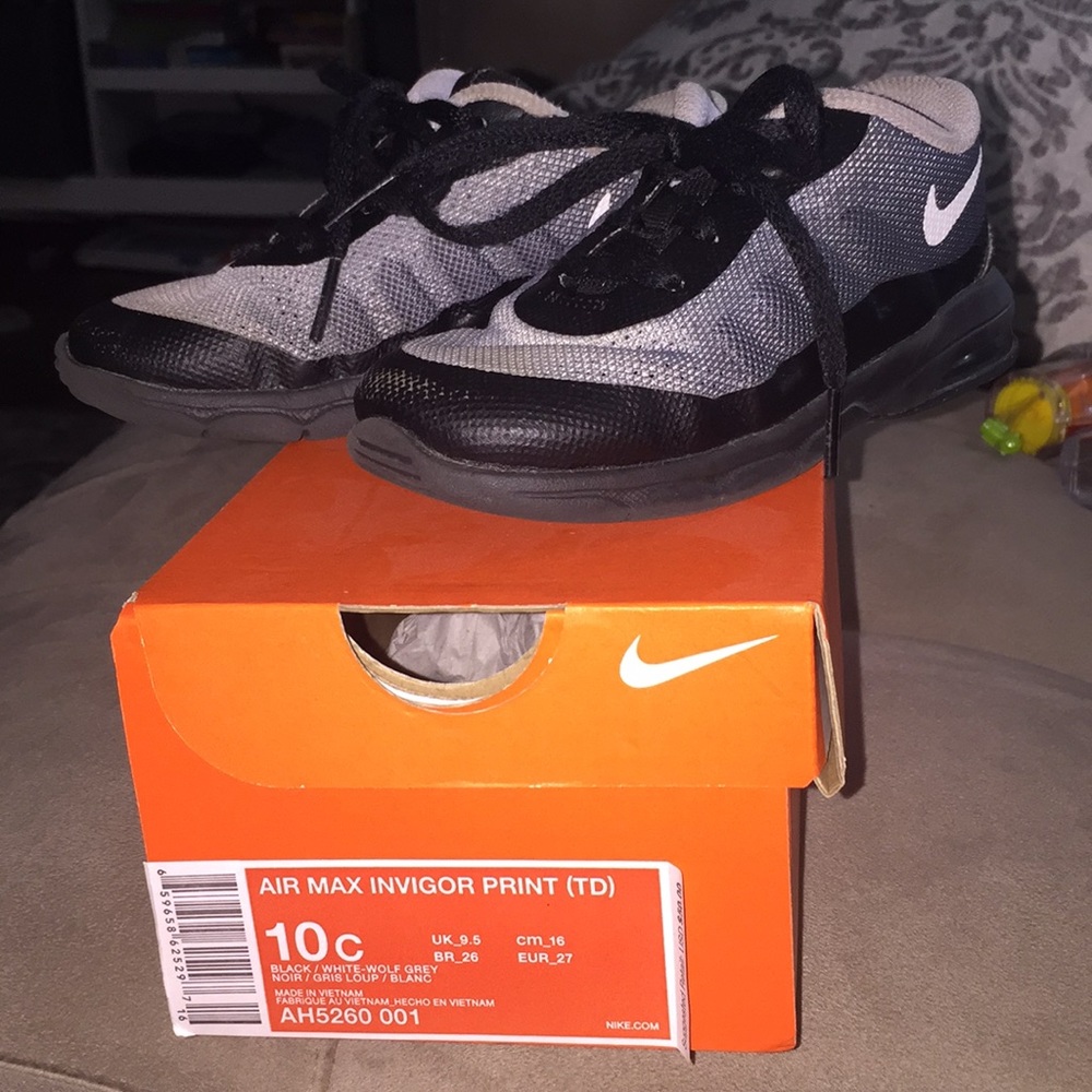 Nike 10c sneakers